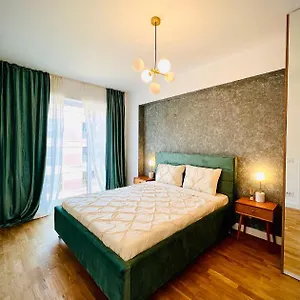 Apartament Exquisite - Two Bedroom, Bucureşti